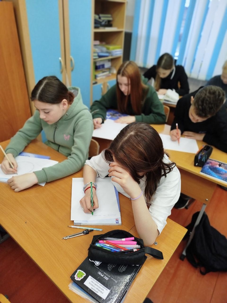 В рамках весенней Недели психологии в Маганской школе прошли уроки Дружбы..