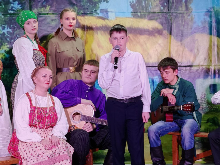 Фестиваль муниципального конкурса детского творчества "Весенняя капель"..